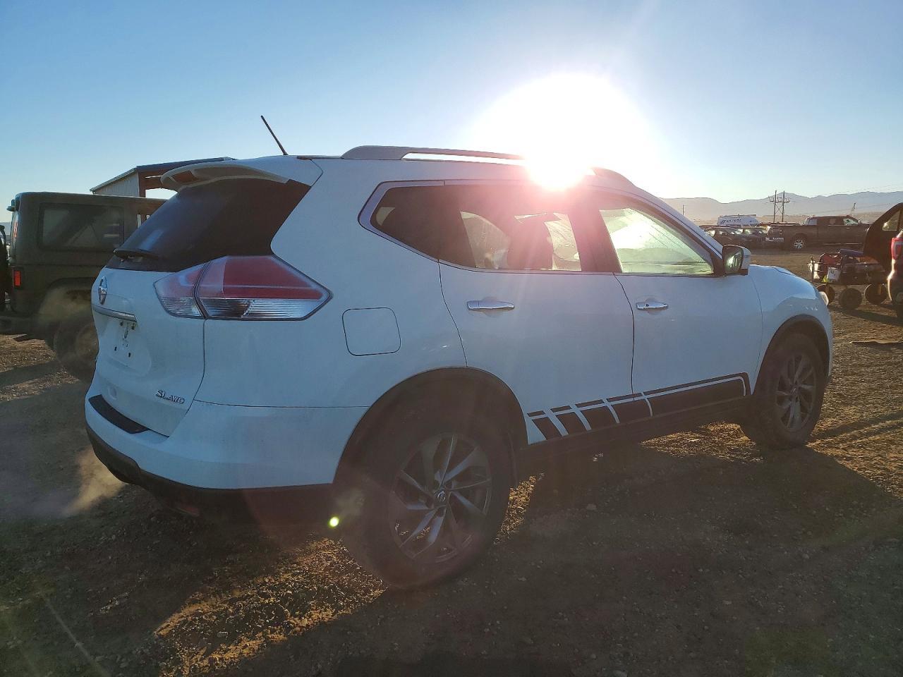 2016 Nissan Rogue S - Фото 3
