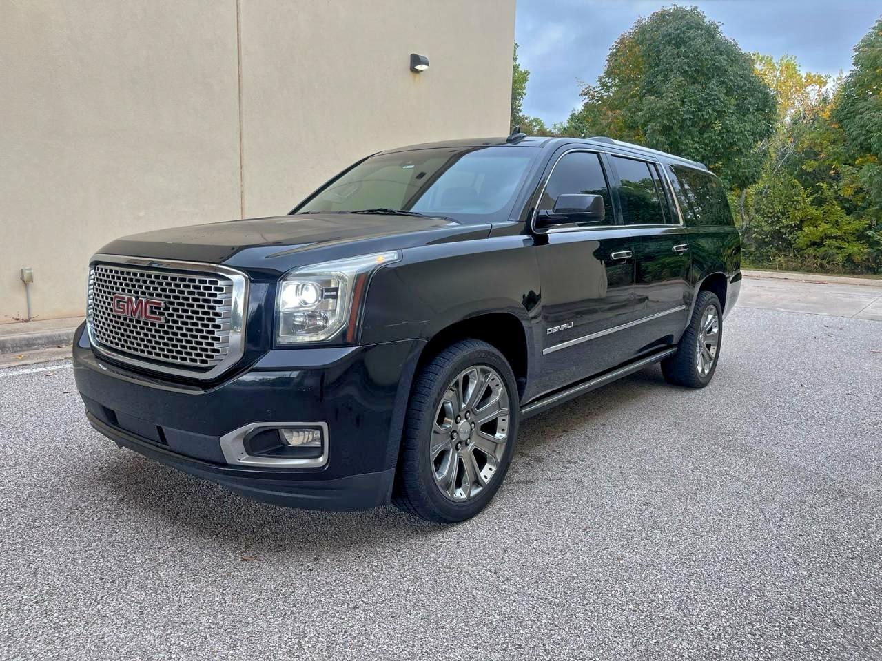 2016 GMC Yukon Xl Denali - Image 2