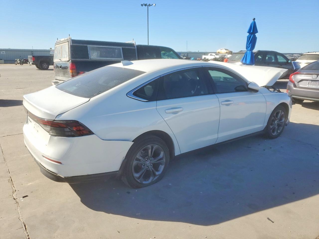 2023 Honda Accord Ex - Image 3