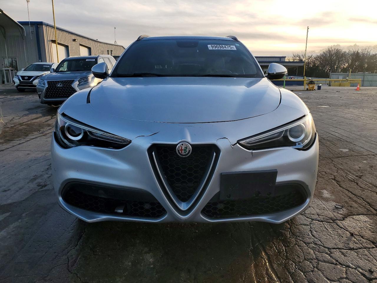2018 Alfa Romeo Stelvio Ti Sport - Image 5