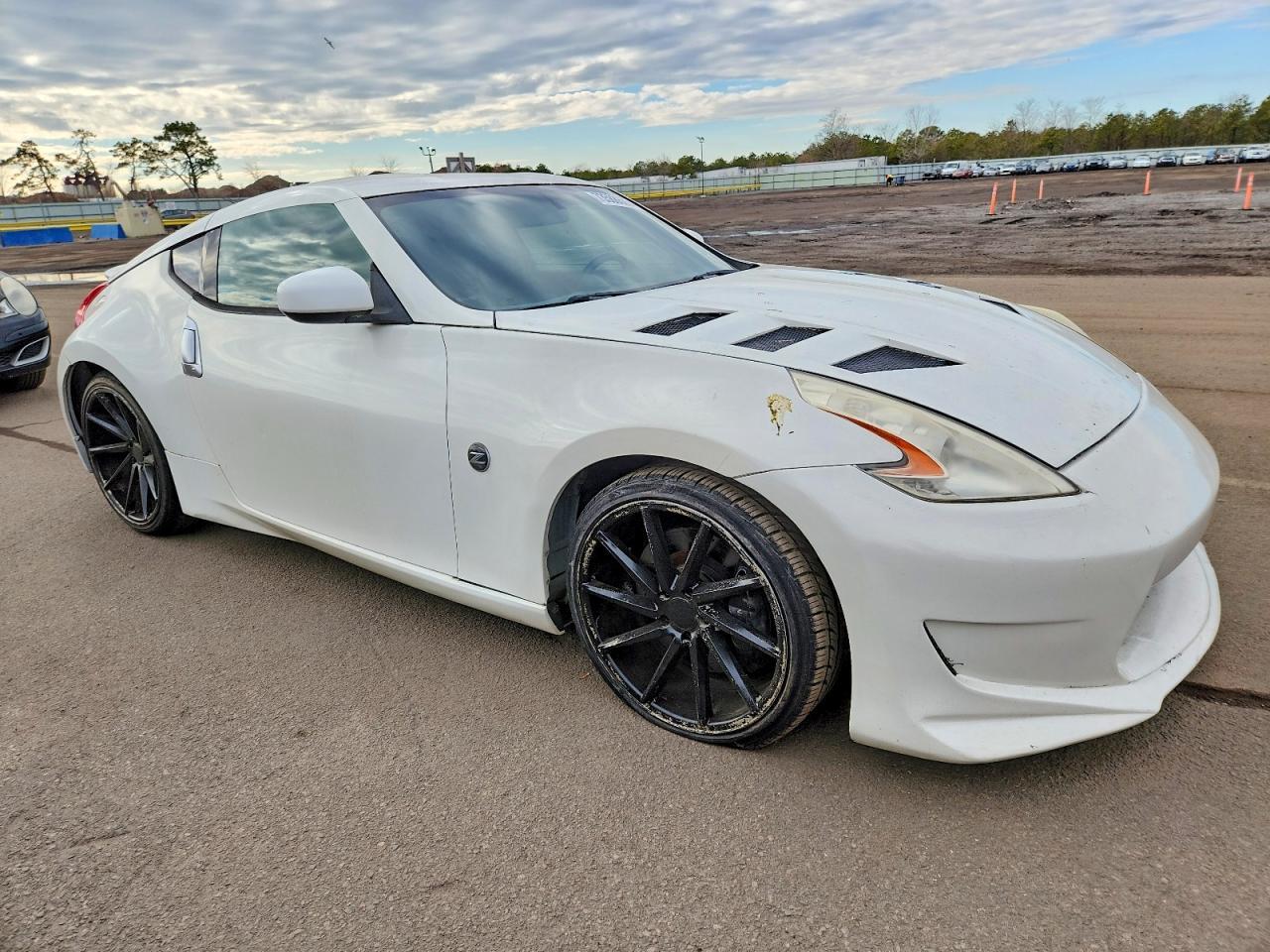 2009 Nissan 370Z - Image 4