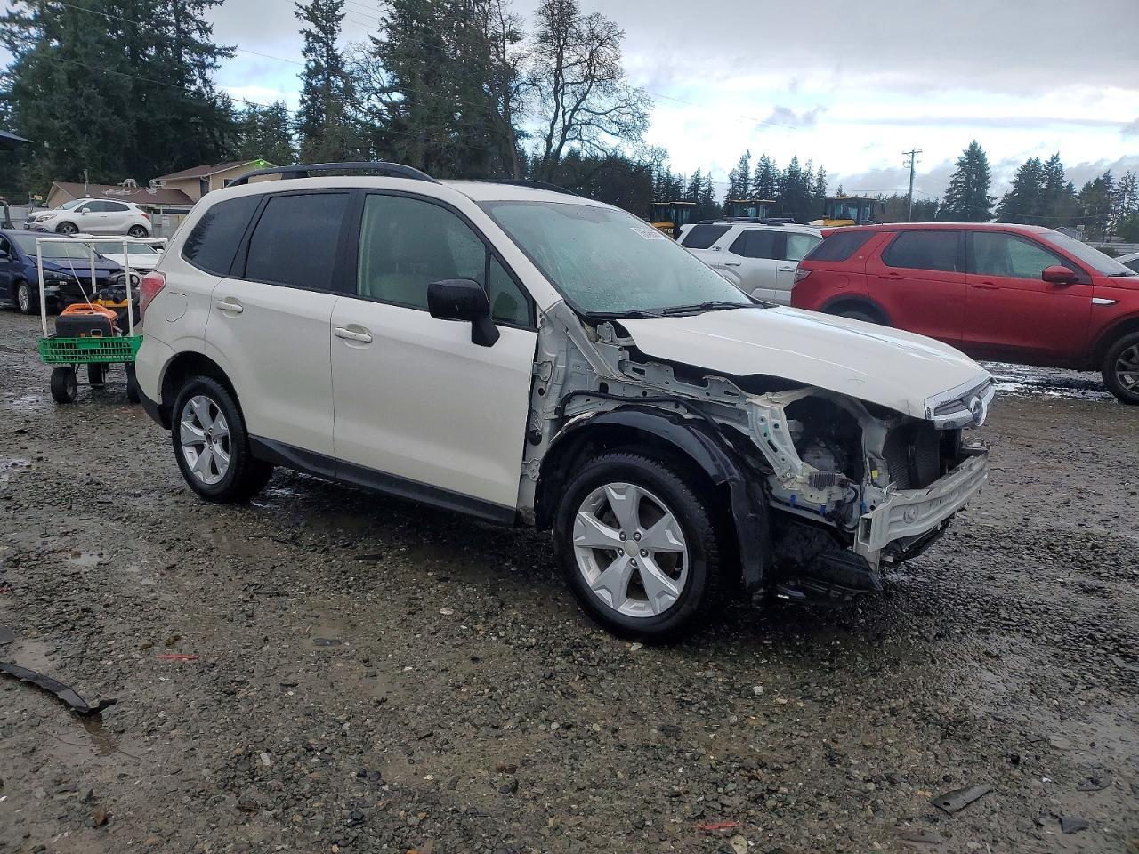 2015 Subaru Forester 2.5I - Image 4