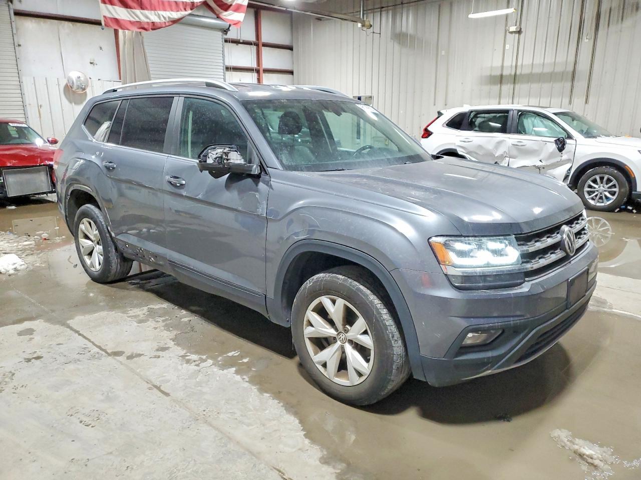 2019 Volkswagen Atlas Se - Фото 4