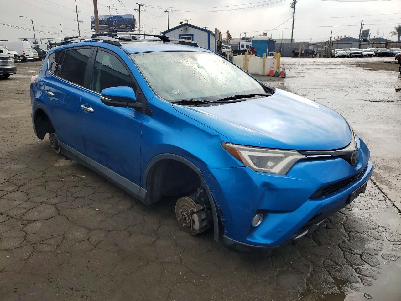 2018 Toyota Rav4 - Фото 4