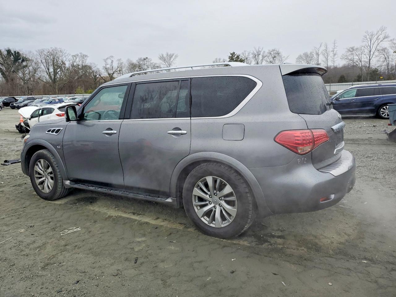 2016 Infiniti Qx80 - Image 2