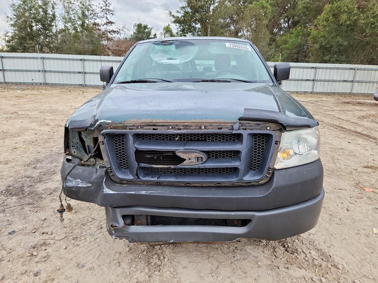 2008 Ford F150 - Image 5