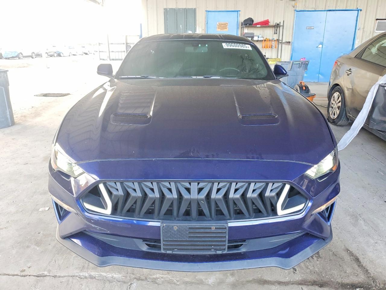 2019 Ford Mustang - Image 5