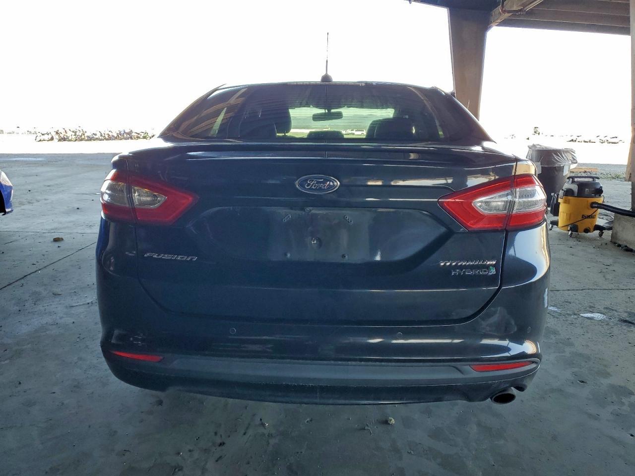 2013 Ford Fusion Titanium Hev - Фото 6