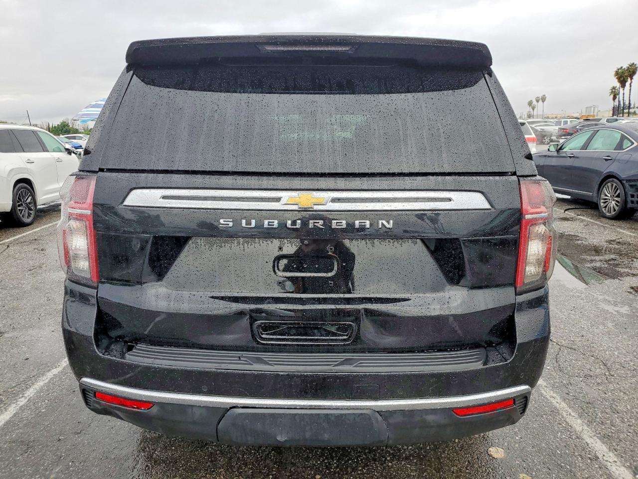 2023 Chevrolet Suburban C1500 Ls - Image 6