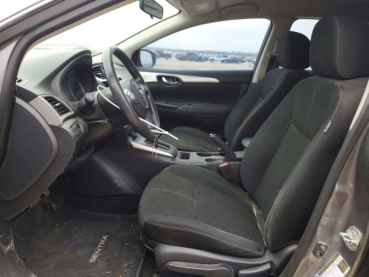 2018 Nissan Sentra S - Фото 7