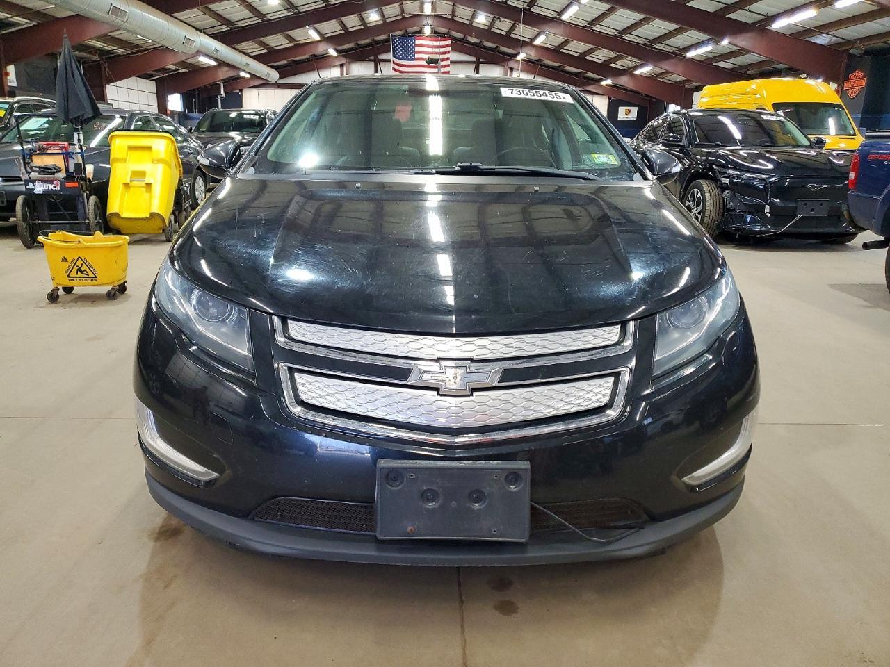 2013 Chevrolet Volt - Image 5