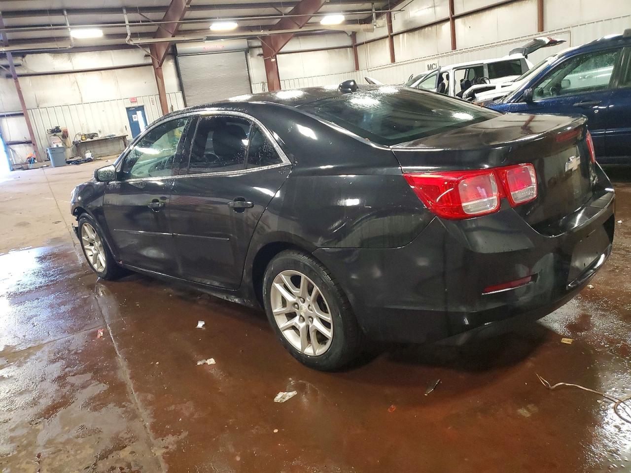 2013 Chevrolet Malibu 1Lt - Фото 2