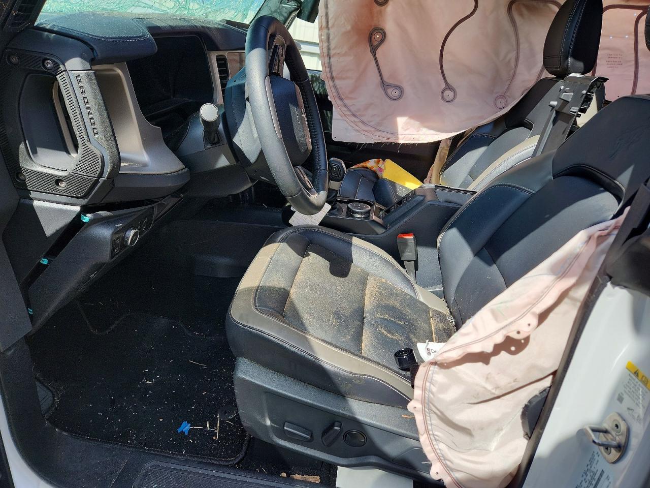 2025 Ford Bronco Outer Banks - Фото 7