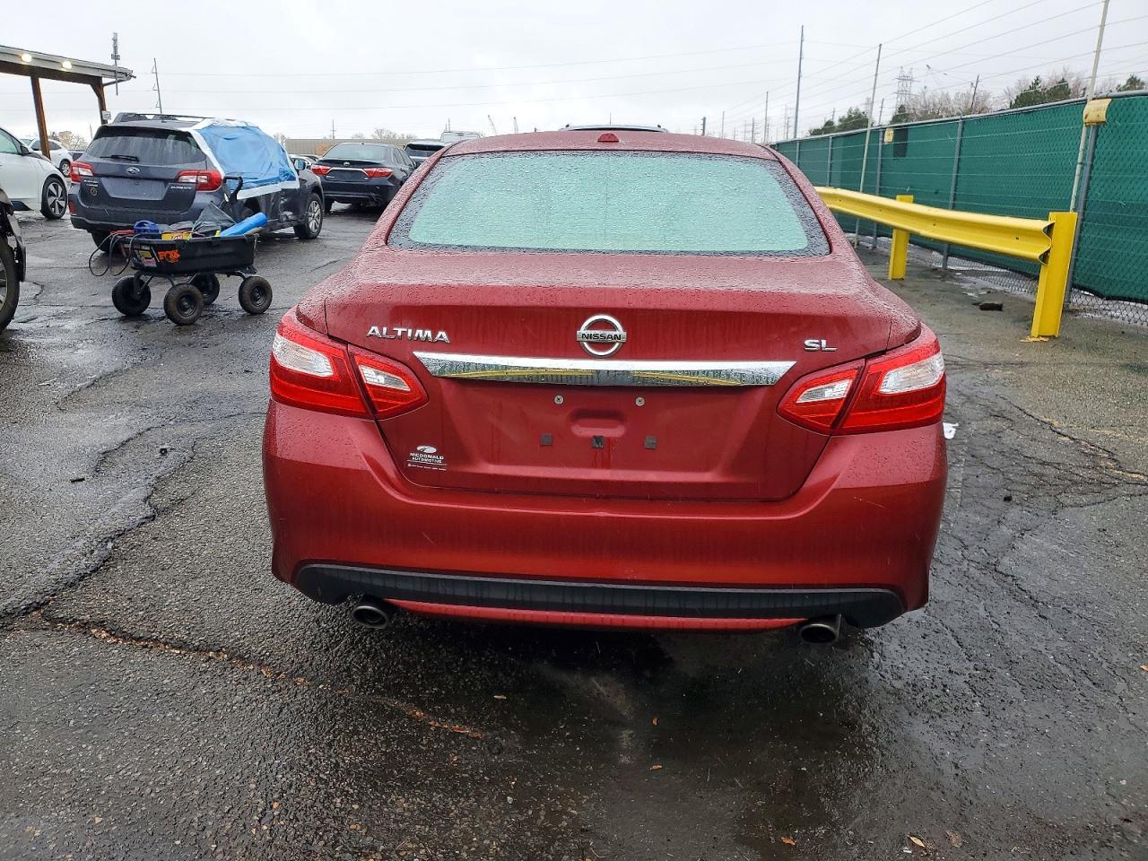 2016 Nissan Altima 2.5 - Фото 6