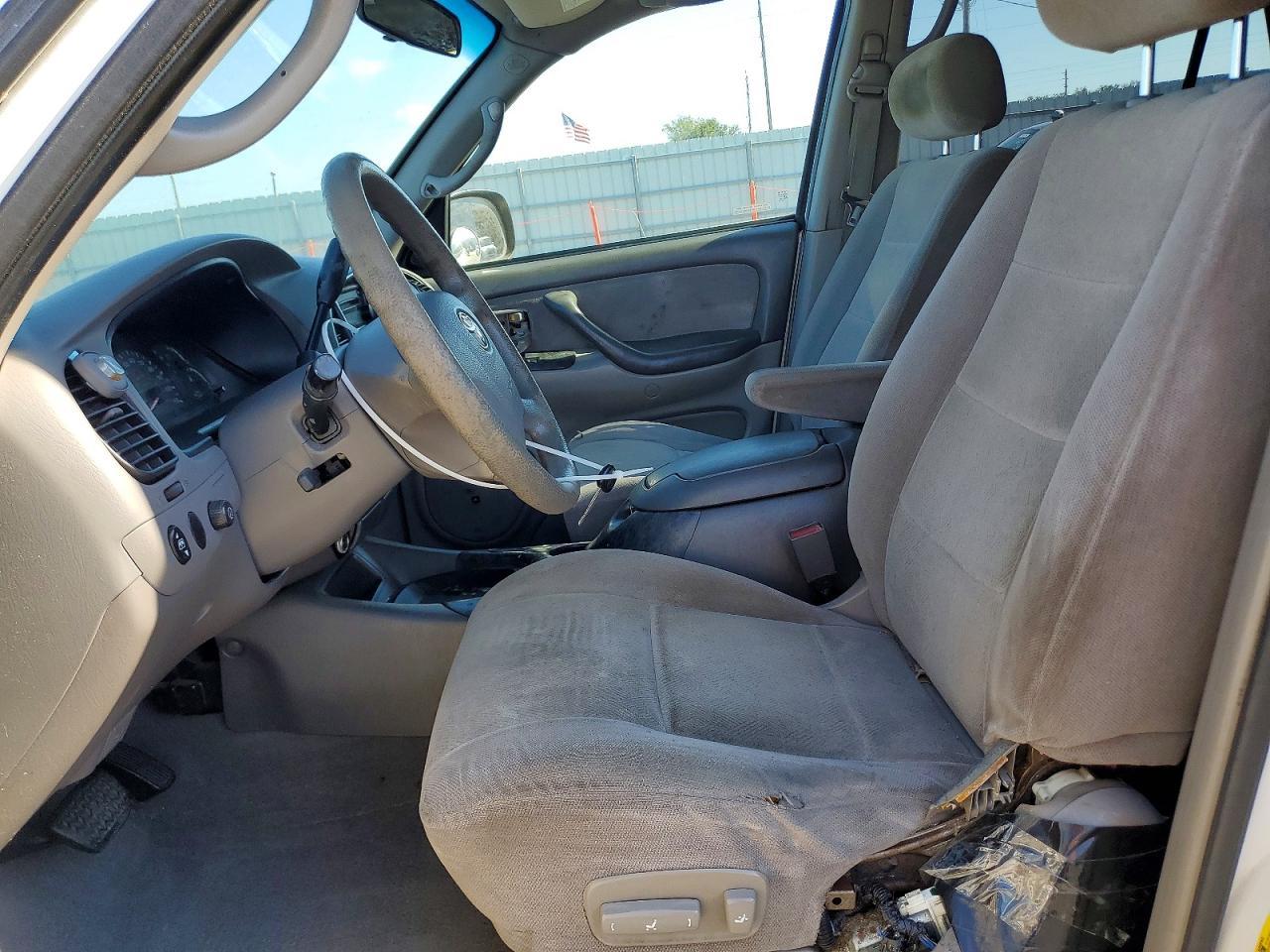 2003 Toyota Sequoia Sr5 - Фото 7