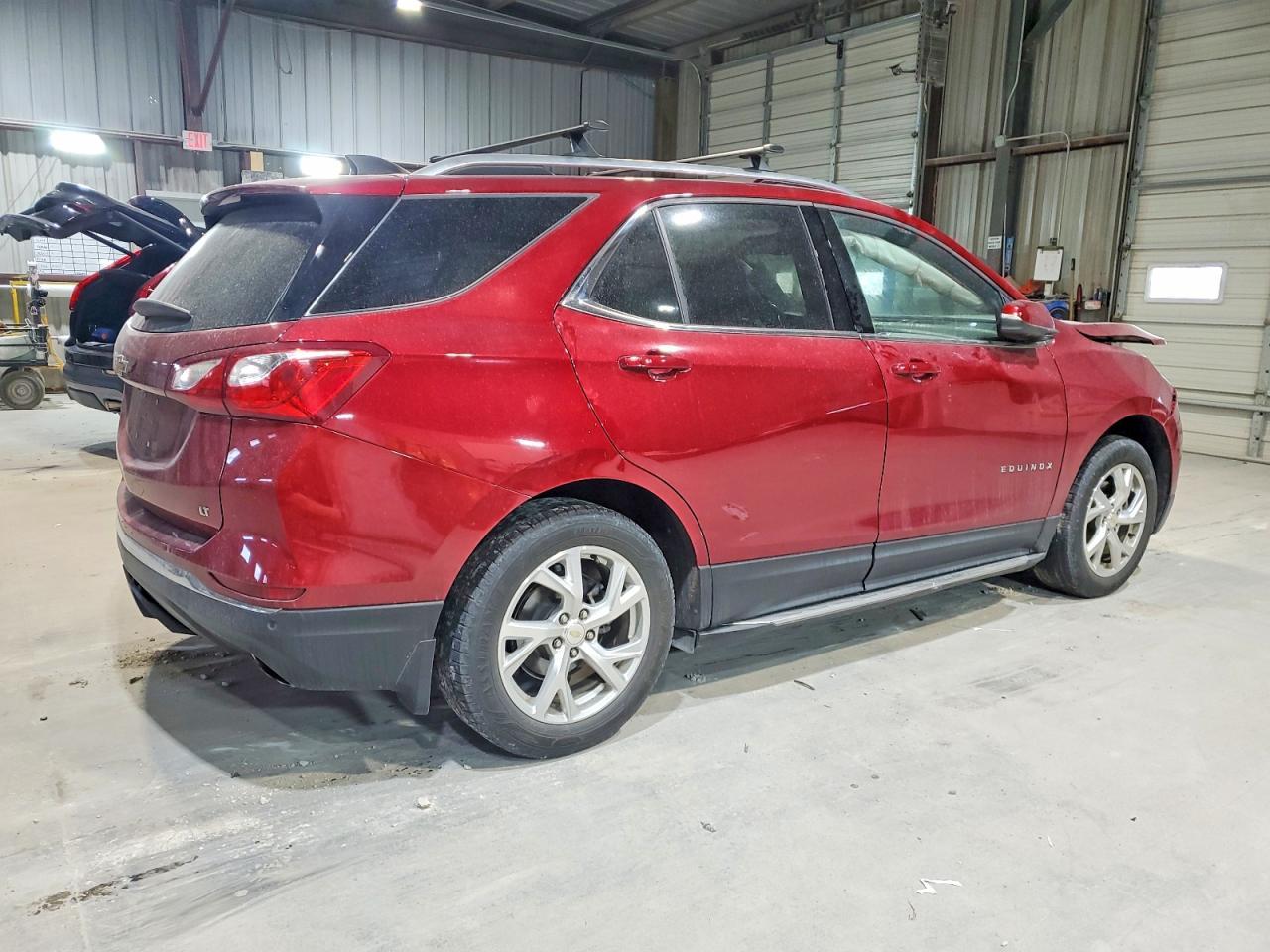 2019 Chevrolet Equinox Lt - Image 3