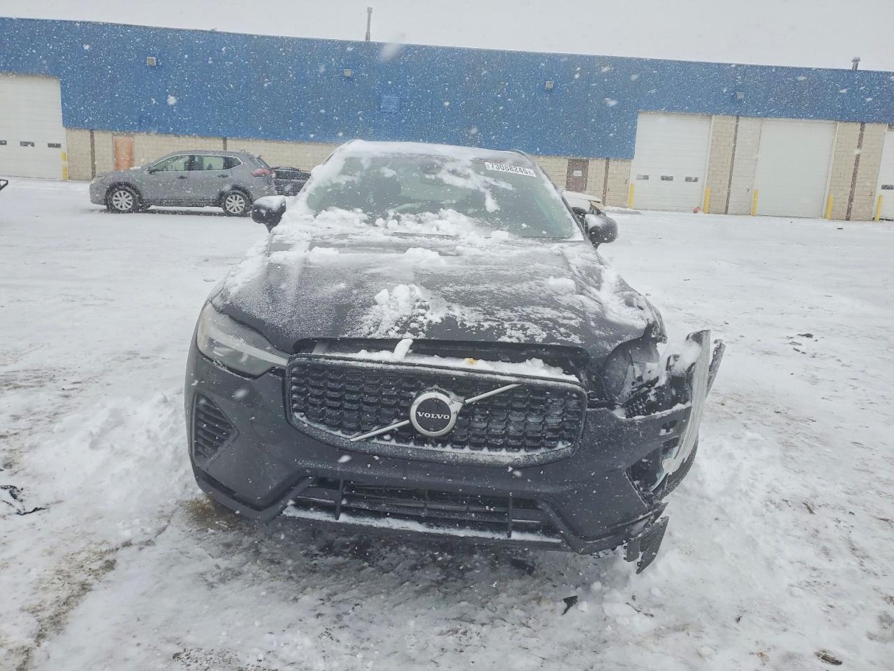 2025 Volvo Xc60 Plus - Фото 5