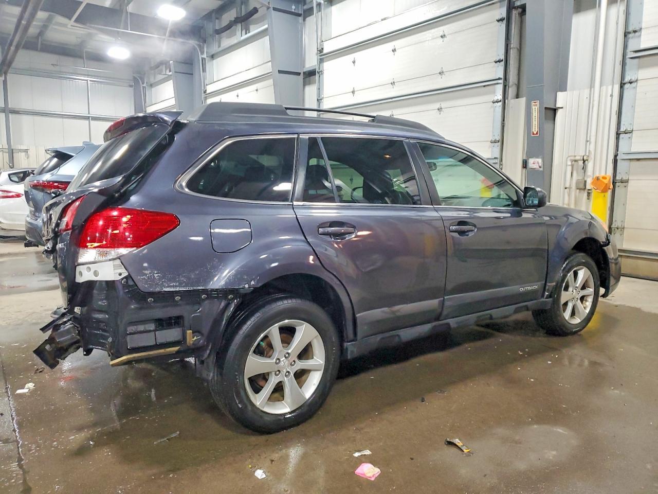 2013 Subaru Outback 2.5I Limited - Фото 3
