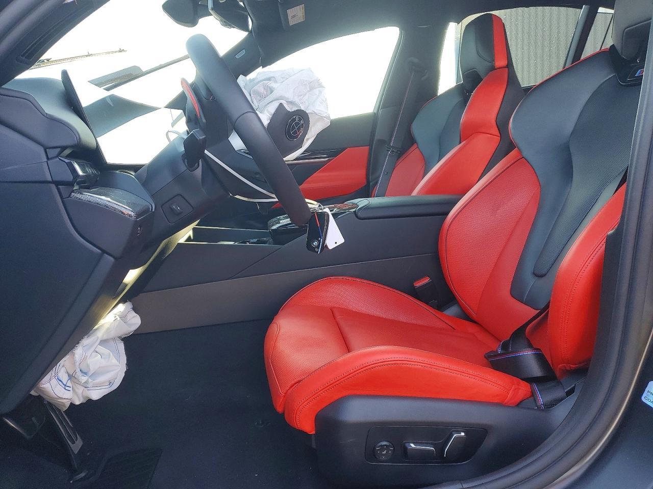 2026 BMW M5 - Фото 7