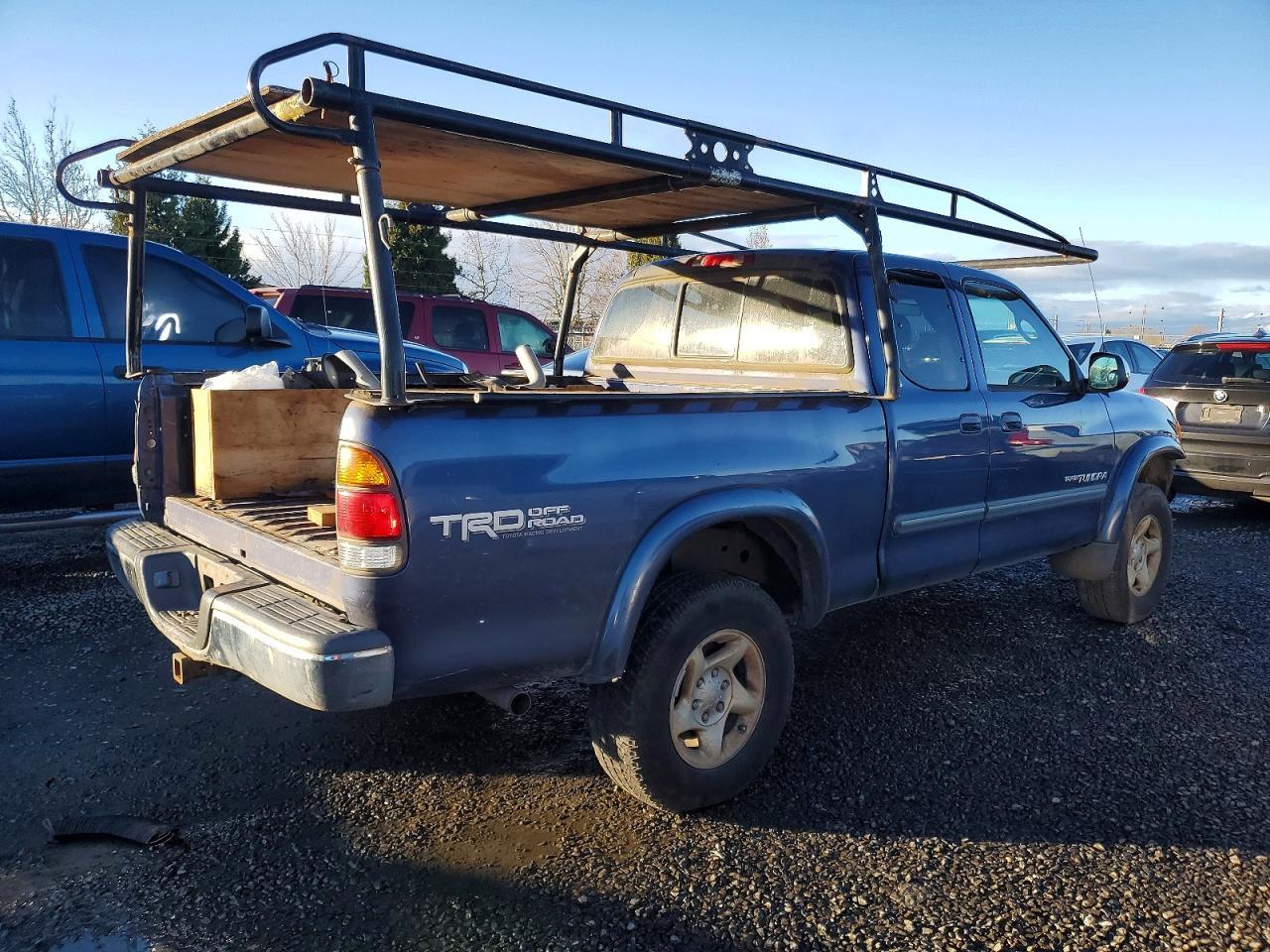2004 Toyota Tundra Access Cab Sr5 - Image 3