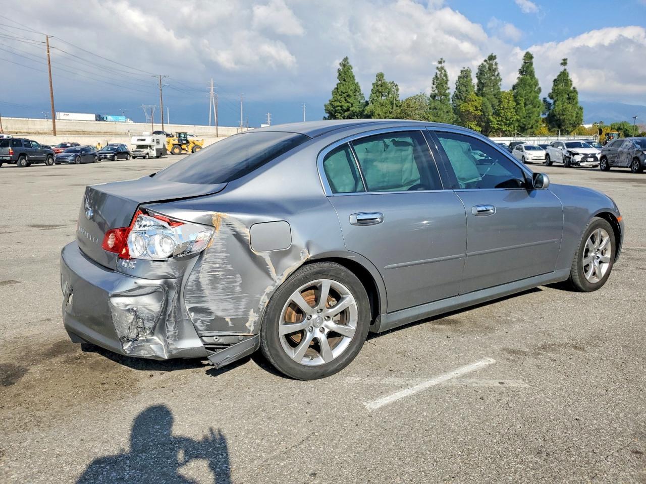 2005 Infiniti G35 - Фото 3