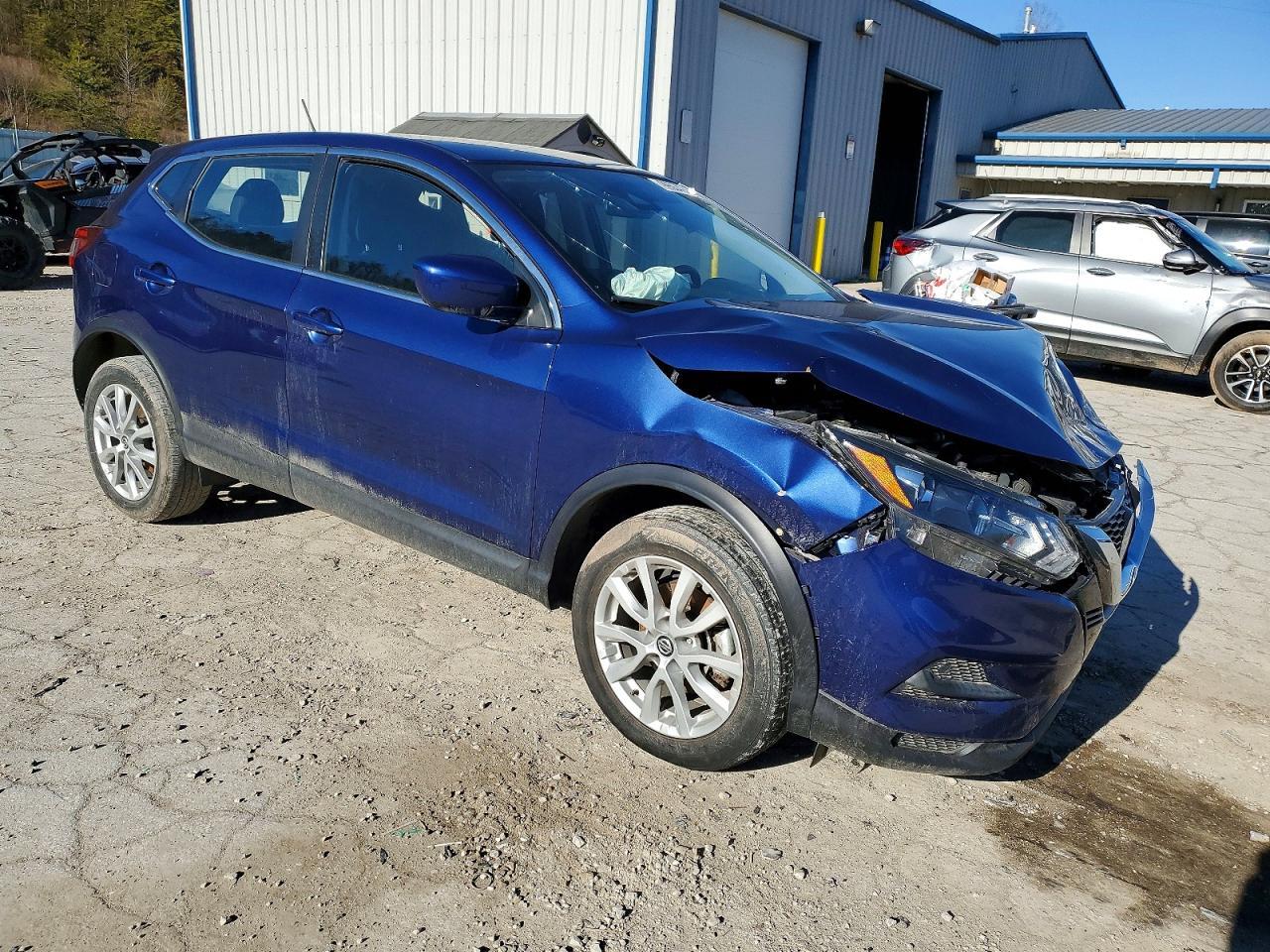 2021 Nissan Rogue Sport S - Фото 4