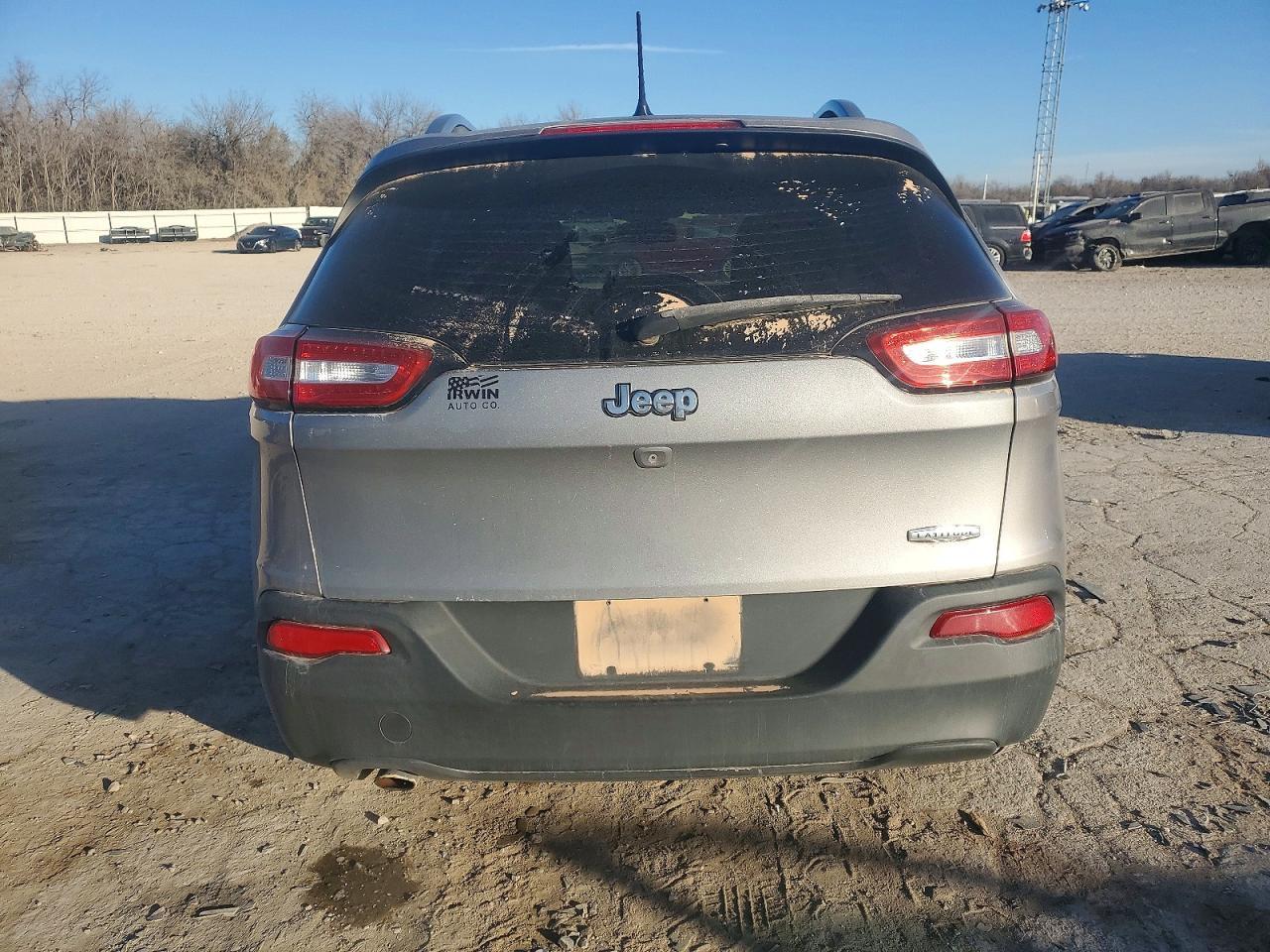2015 Jeep Cherokee Latitude - Фото 6