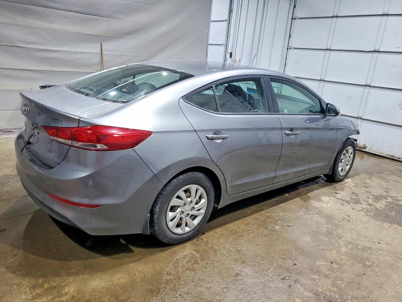 2018 Hyundai Elantra Sel - Фото 3
