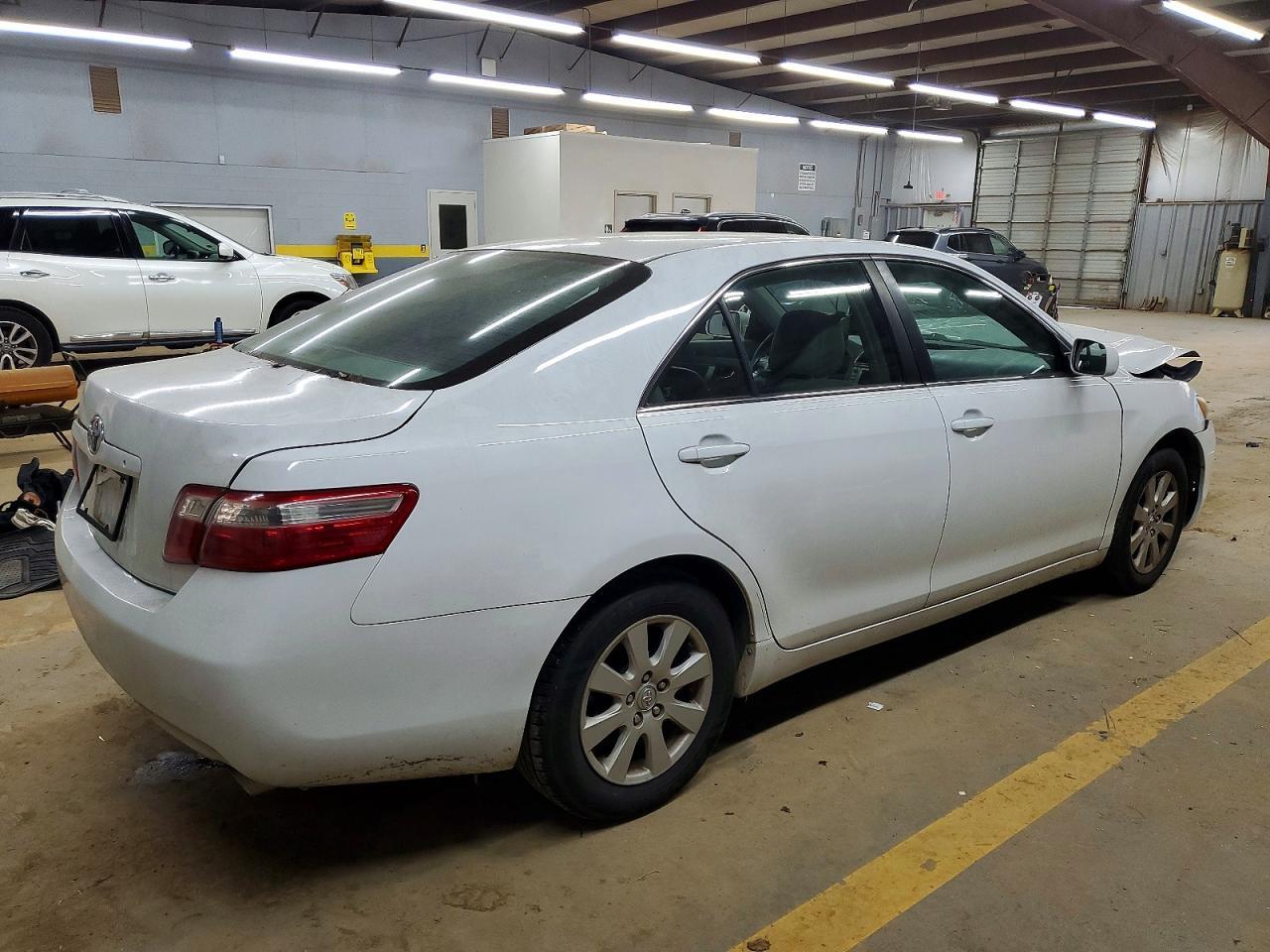 2009 Toyota Camry - Image 3