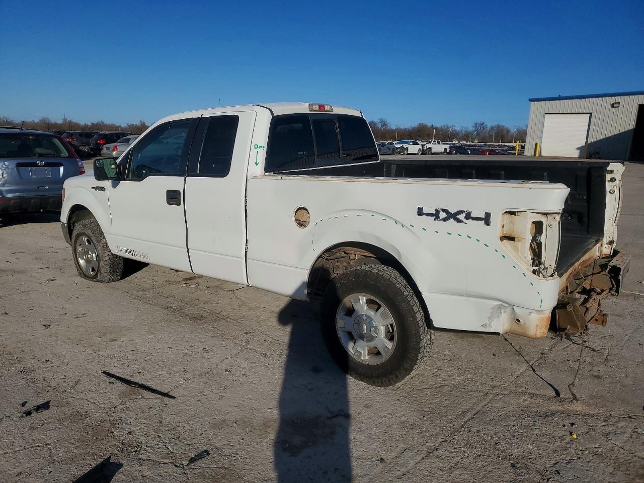 2013 Ford F150 Super Cab - Image 2