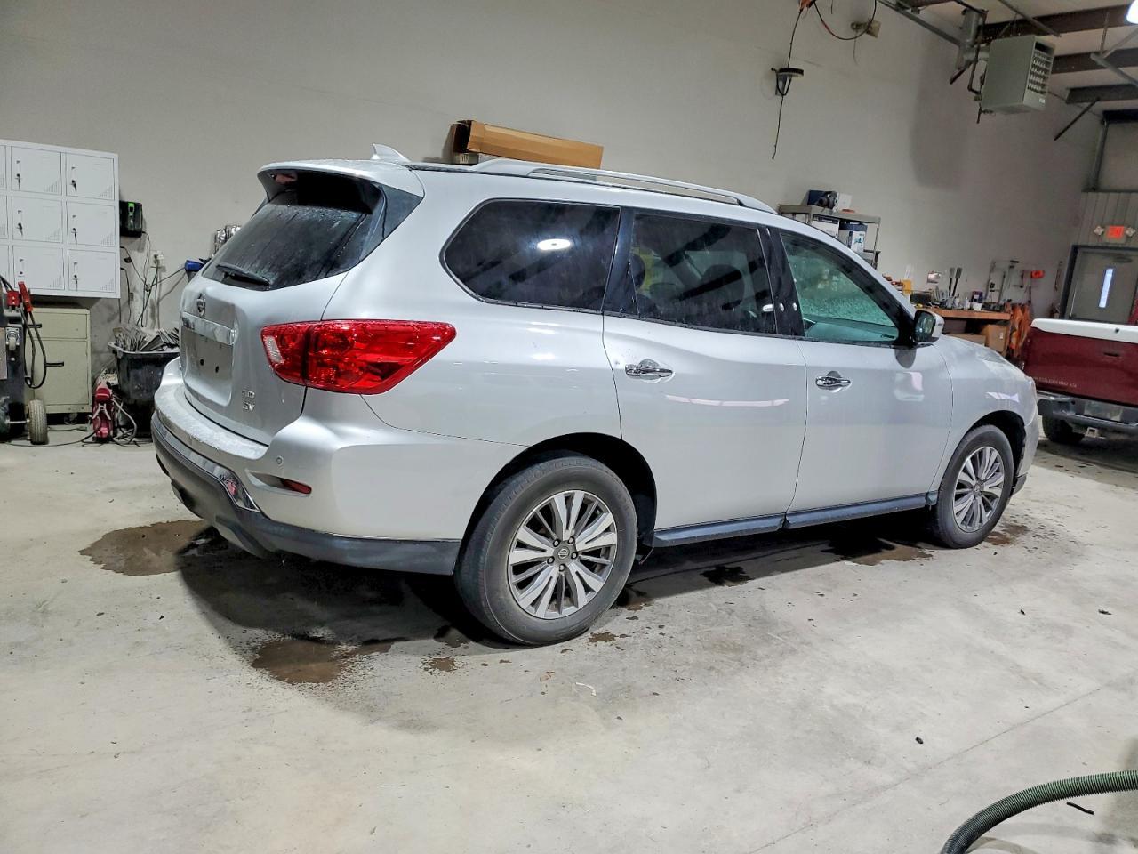 2020 Nissan Pathfinder Sv - Фото 3