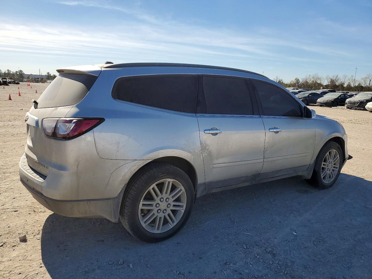 2015 Chevrolet Traverse Lt - Фото 3