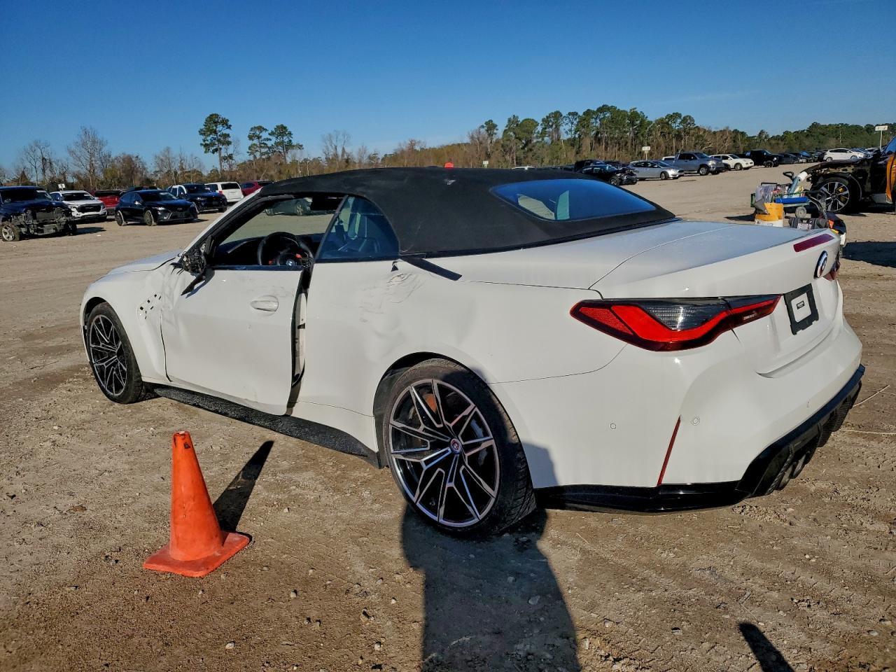 2022 BMW M4 Competition - Image 2