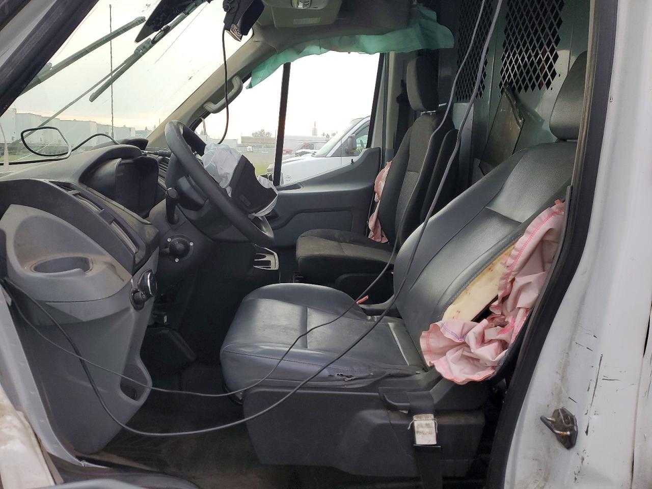 2019 Ford Transit U - Фото 7