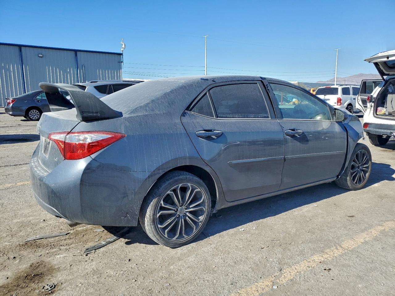 2015 Toyota Corolla L - Фото 3