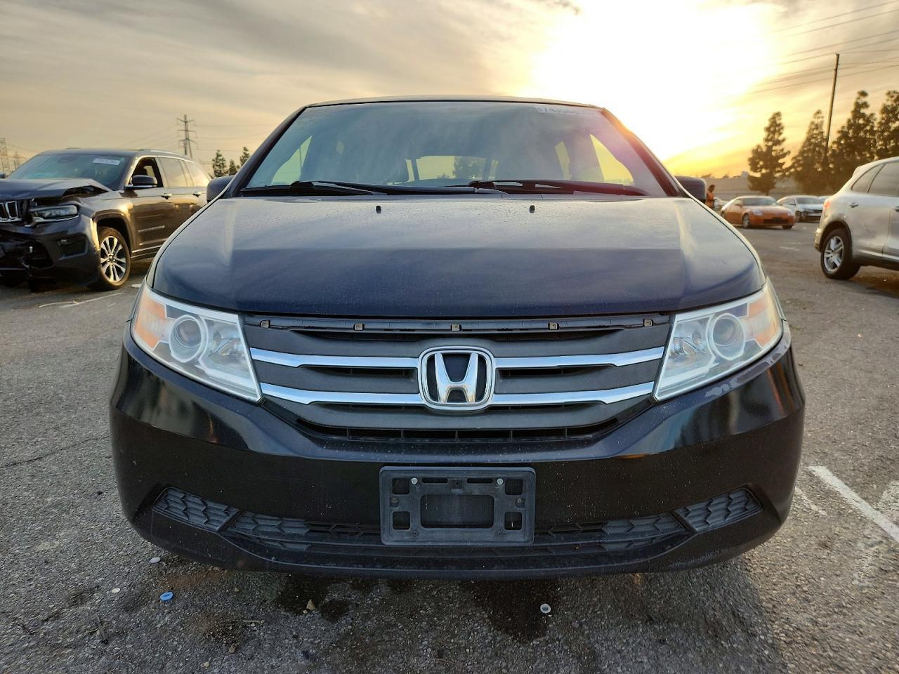 2012 Honda Odyssey Exl - Фото 5
