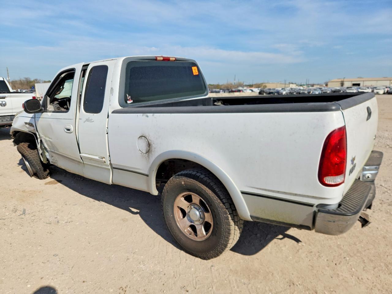 2000 Ford F150 - Image 2