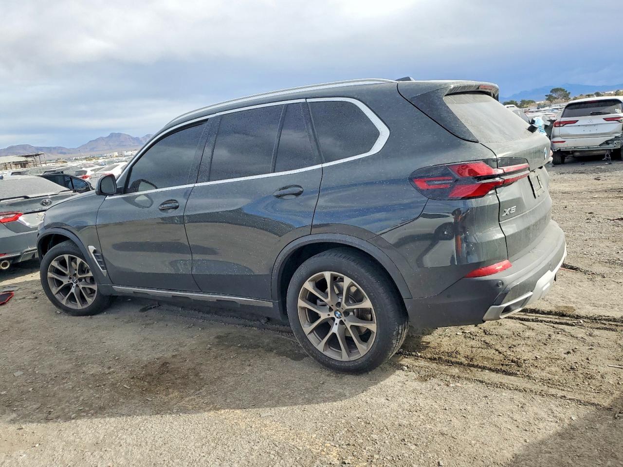 2024 BMW X5 xDrive40I - Фото 2