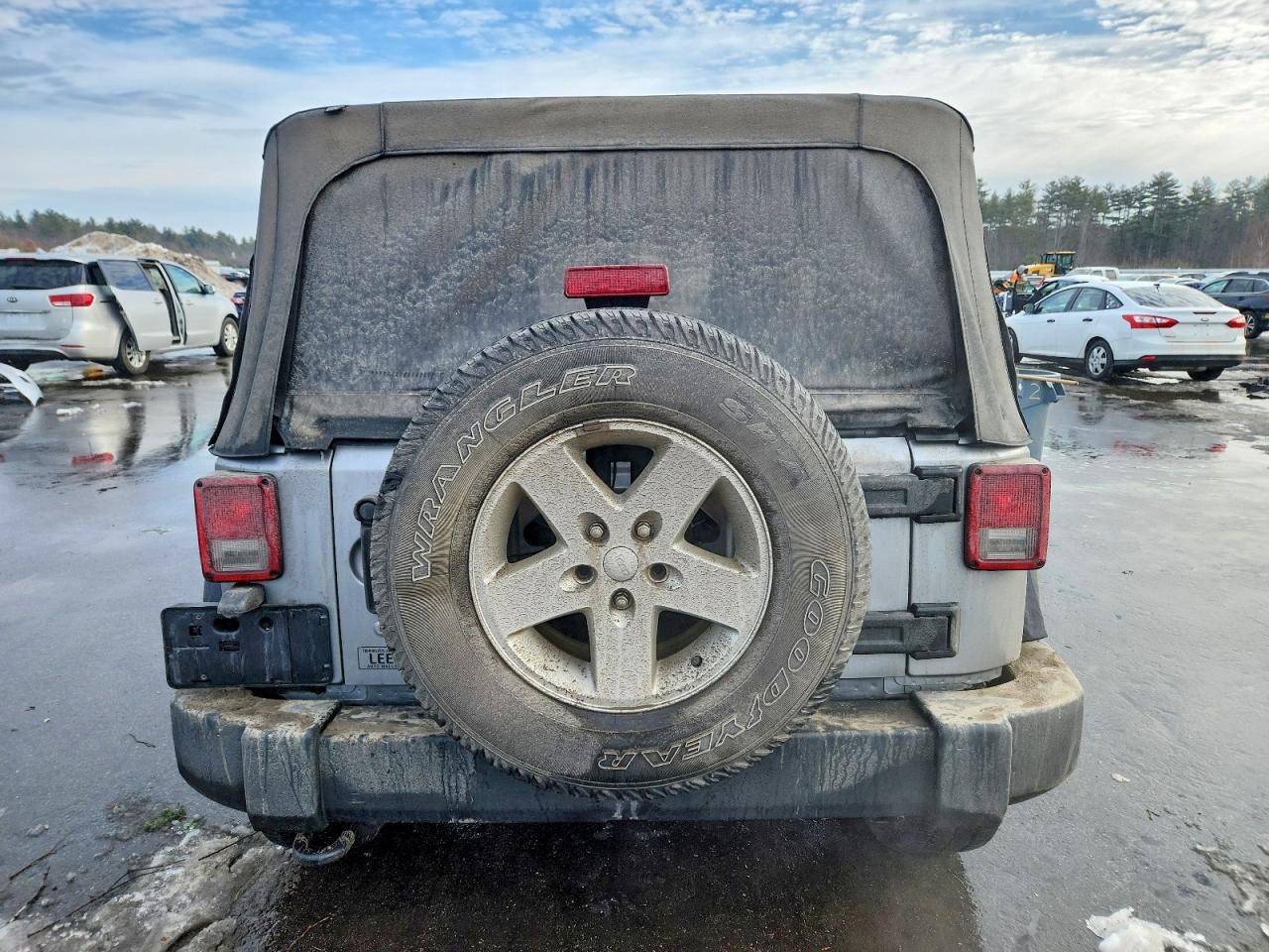 2017 Jeep Wrangler Sport - Фото 6