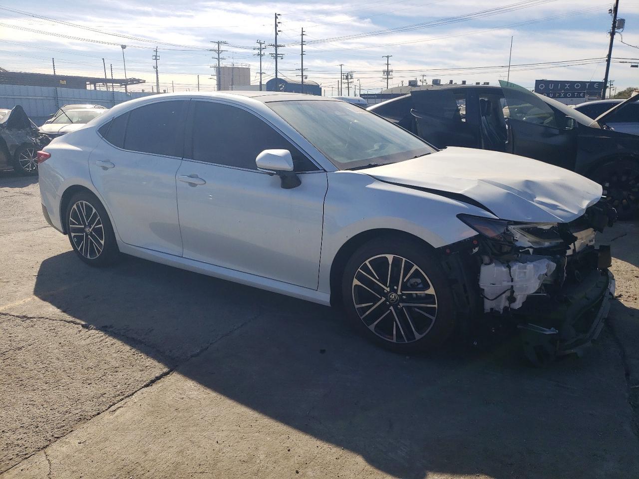 2025 Toyota Camry Xse - Image 4