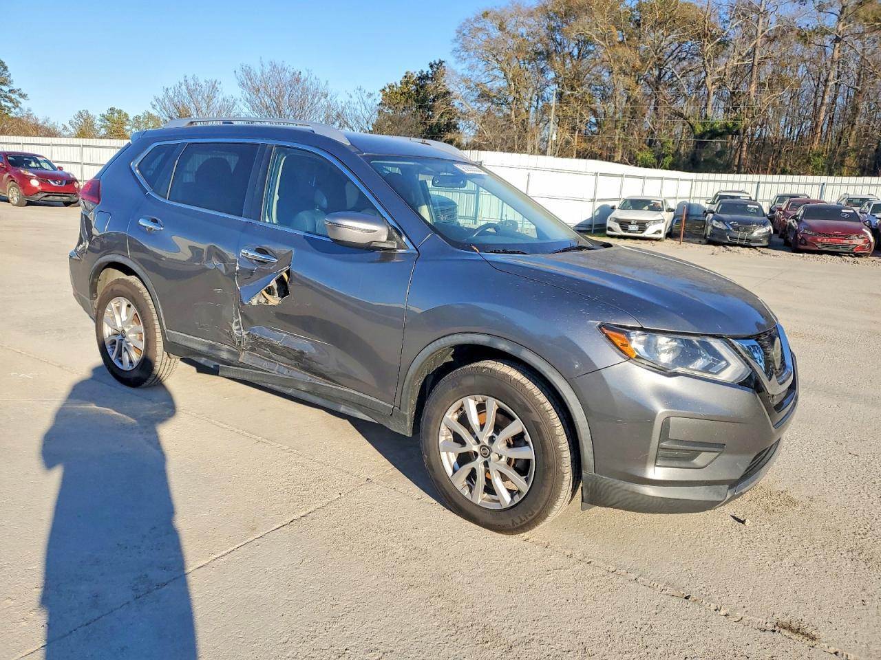 2018 Nissan Rogue S - Фото 4