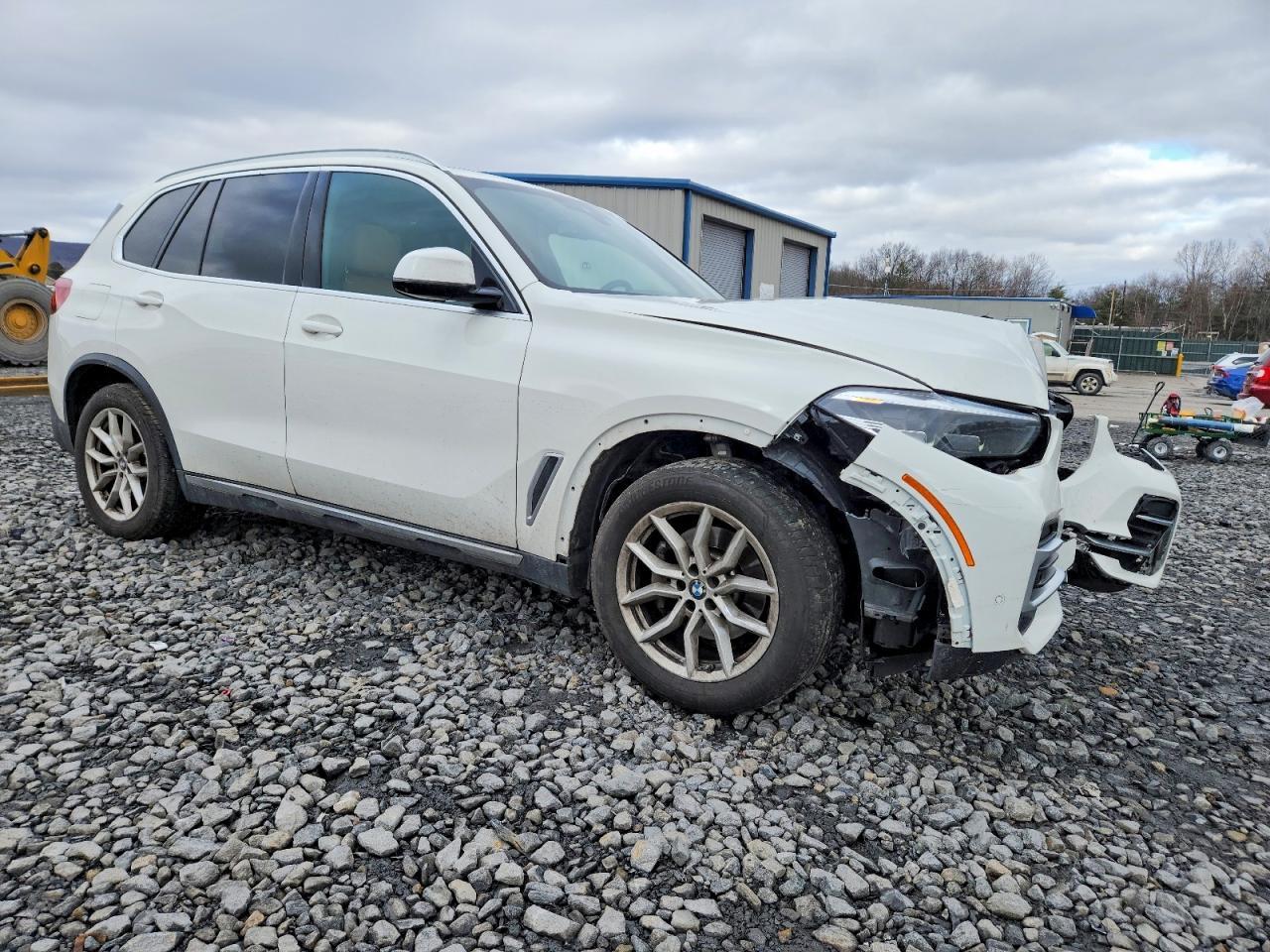 2022 BMW X5 xDrive40I - Фото 4