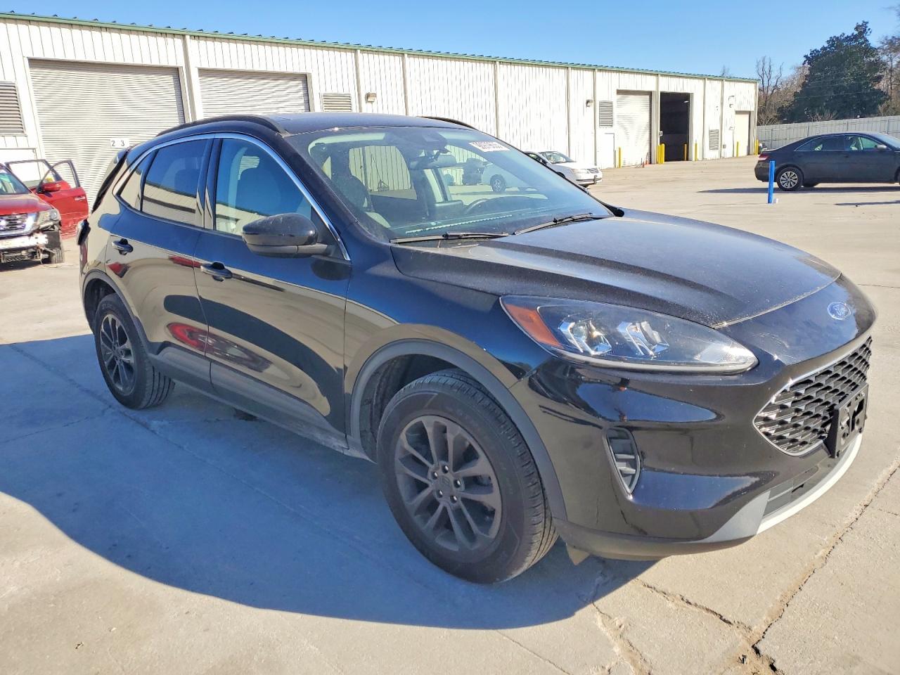 2022 Ford Escape Se - Фото 4