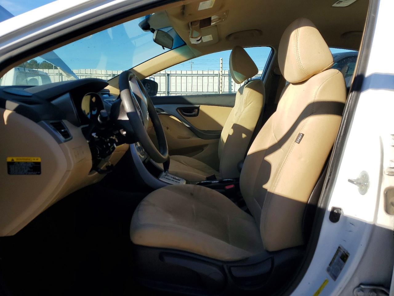 2012 Hyundai Elantra Gls - Image 7