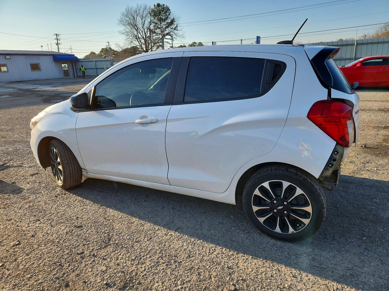 2022 Chevrolet Spark 1Lt - Фото 2
