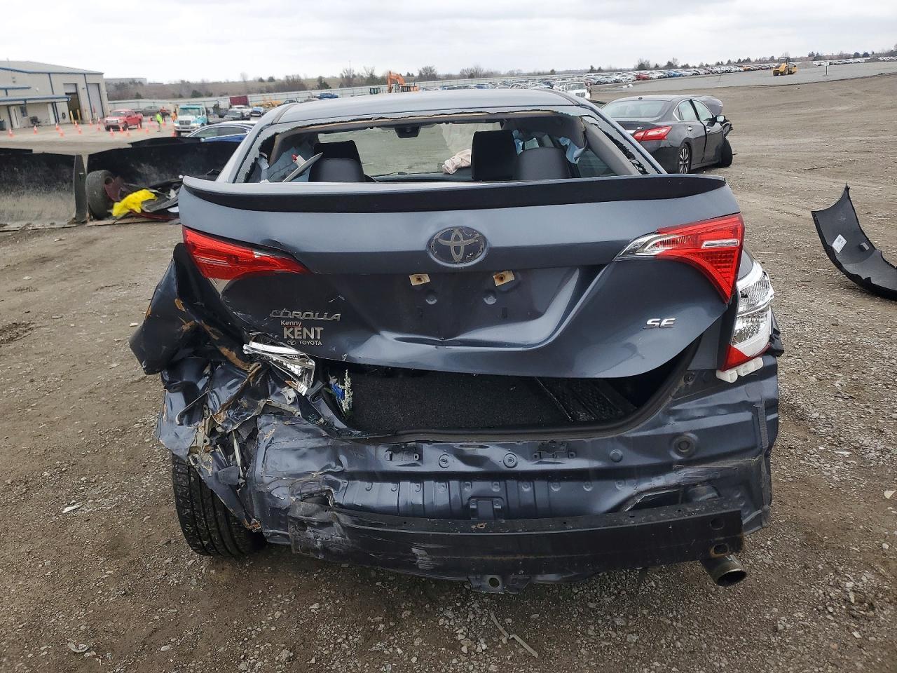 2017 Toyota Corolla L - Фото 6