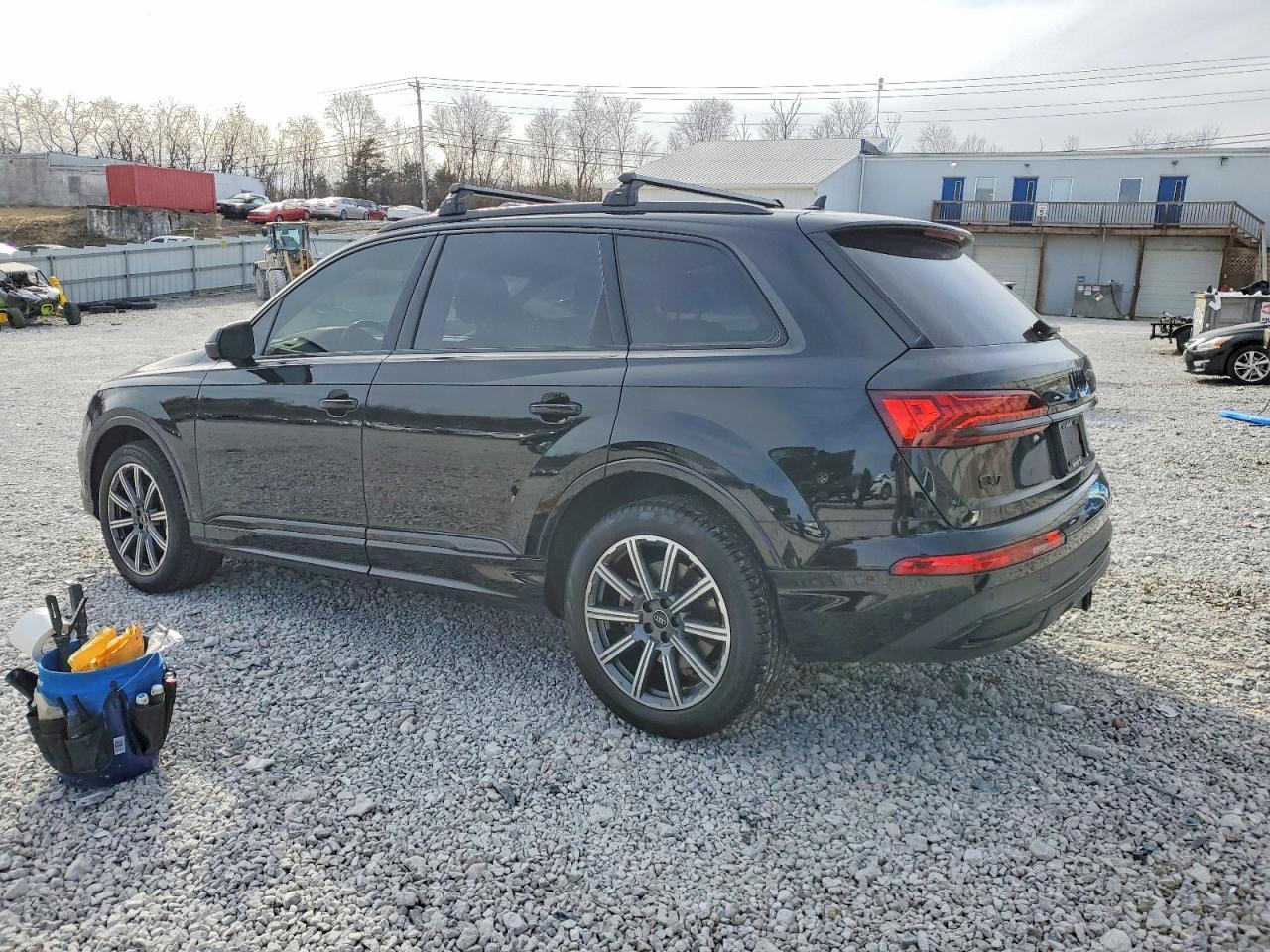 2023 Audi Q7 Premium Plus - Image 2