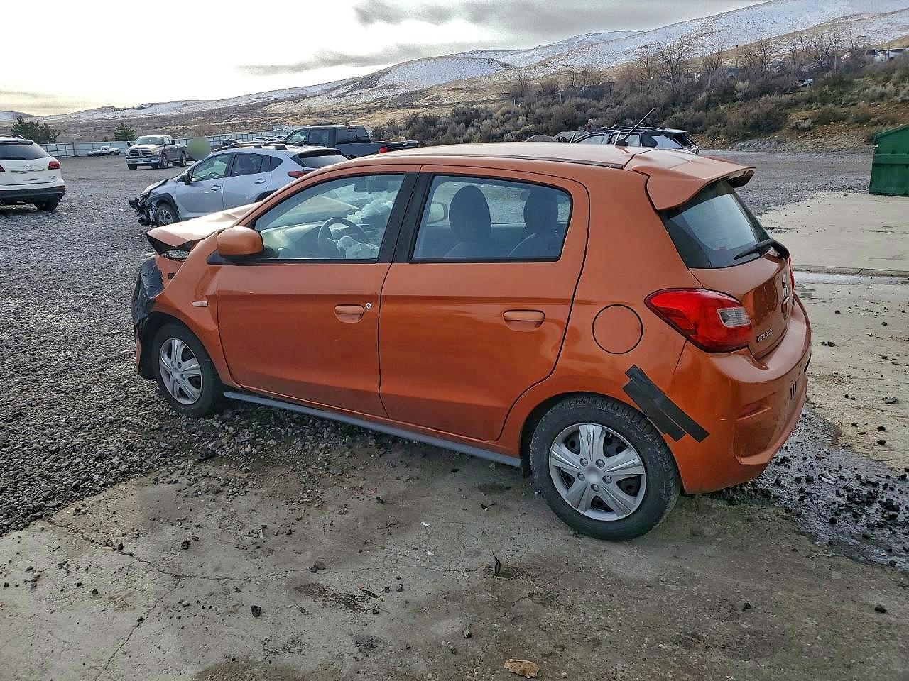 2017 Mitsubishi Mirage Es - Image 2