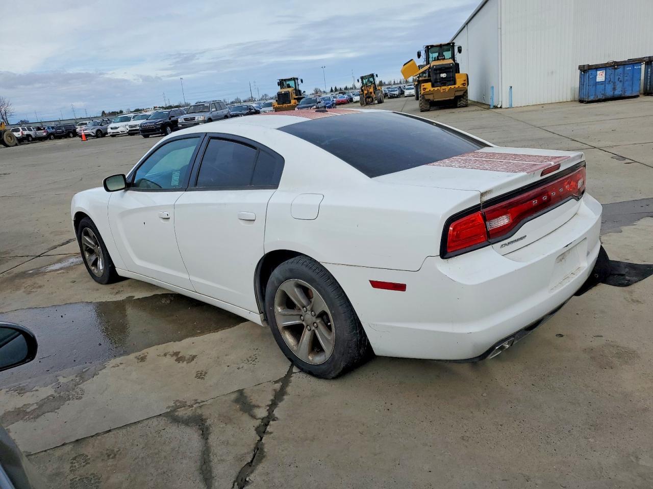 2013 Dodge Charger - Фото 2