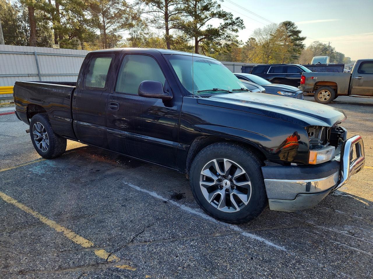 2005 Chevrolet Silverado C1500 - Фото 4